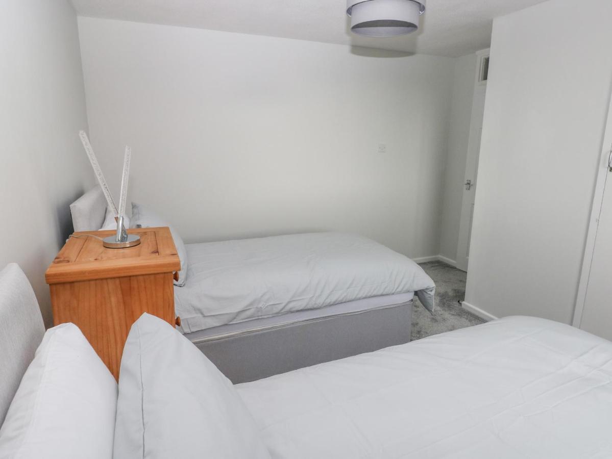 21 Sandfield Road Villa Burry Port Luaran gambar