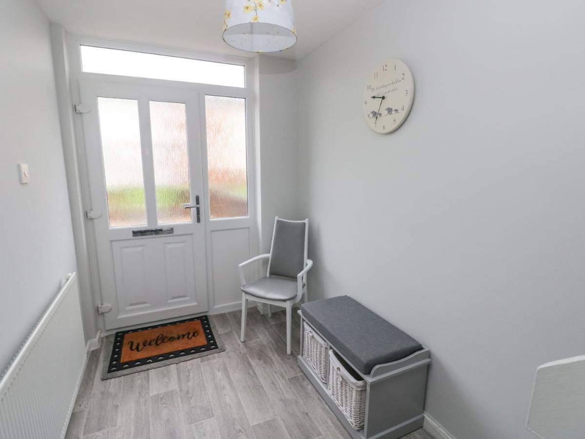 21 Sandfield Road Villa Burry Port Luaran gambar