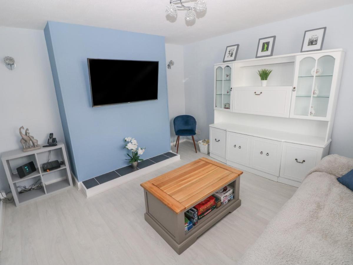 21 Sandfield Road Villa Burry Port Luaran gambar